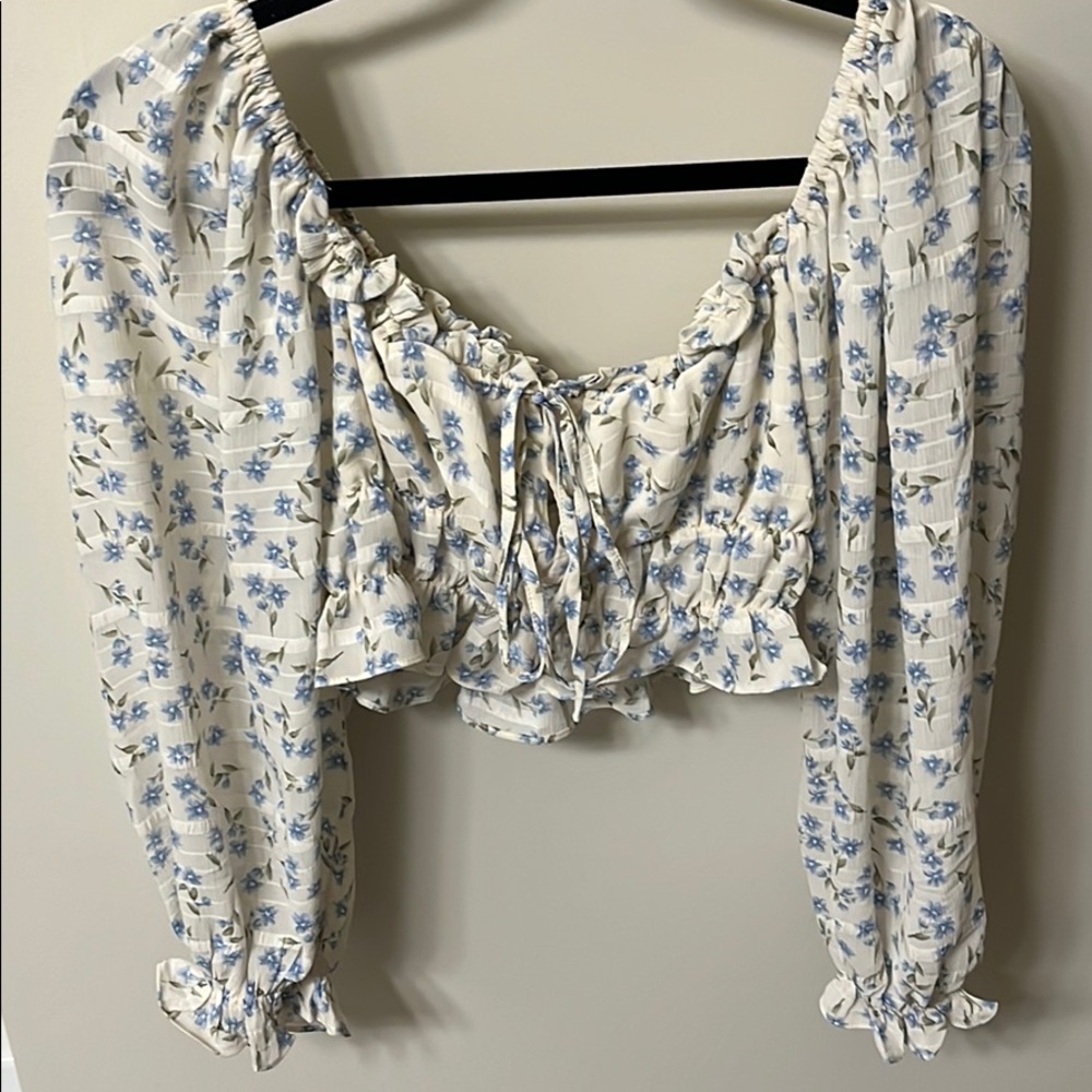 Pookie and Sebastian Long Sleeve Floral Crop Top